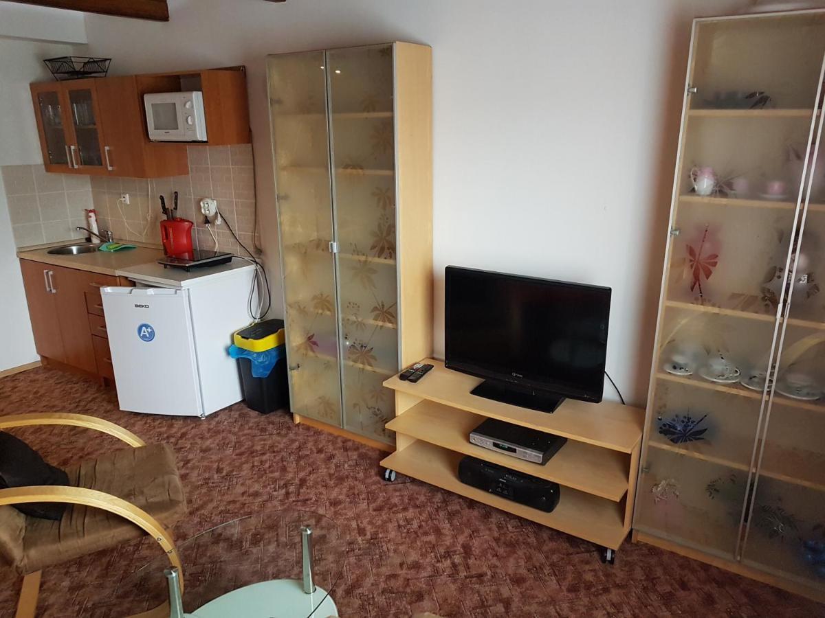 Apartment Příbram Esterno foto